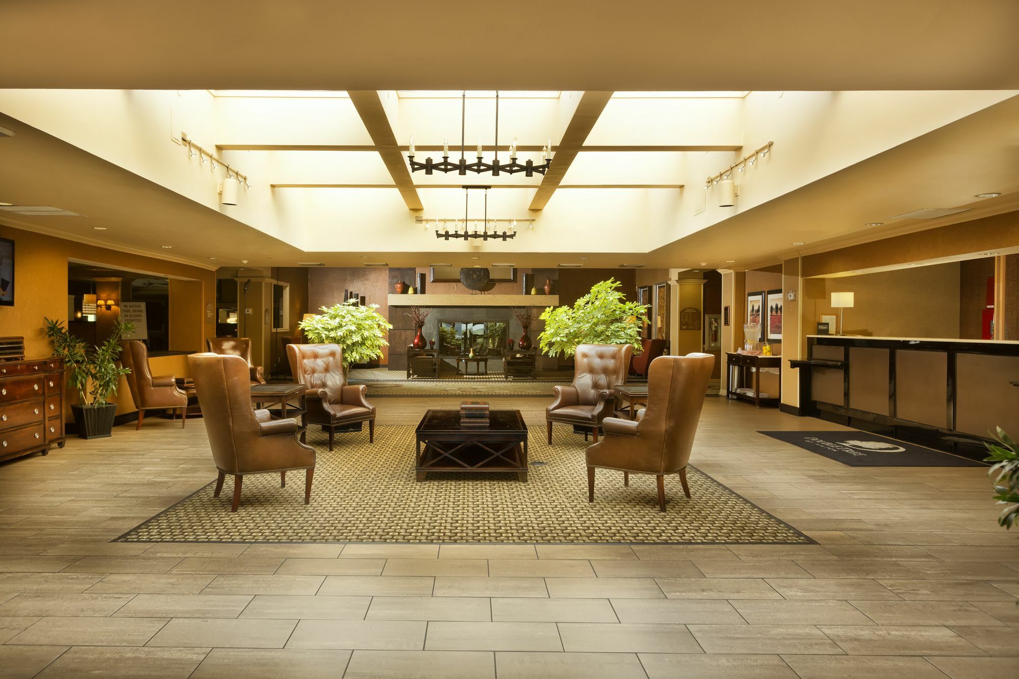 Hotel Doubletree By Hilton Pittsburgh - Meadow Lands Washington Exteriér fotografie